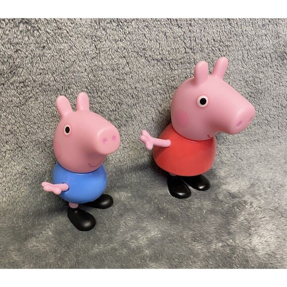 Hasbro Other - Peppa Pig and her brother George Pig Figurine Toy Set